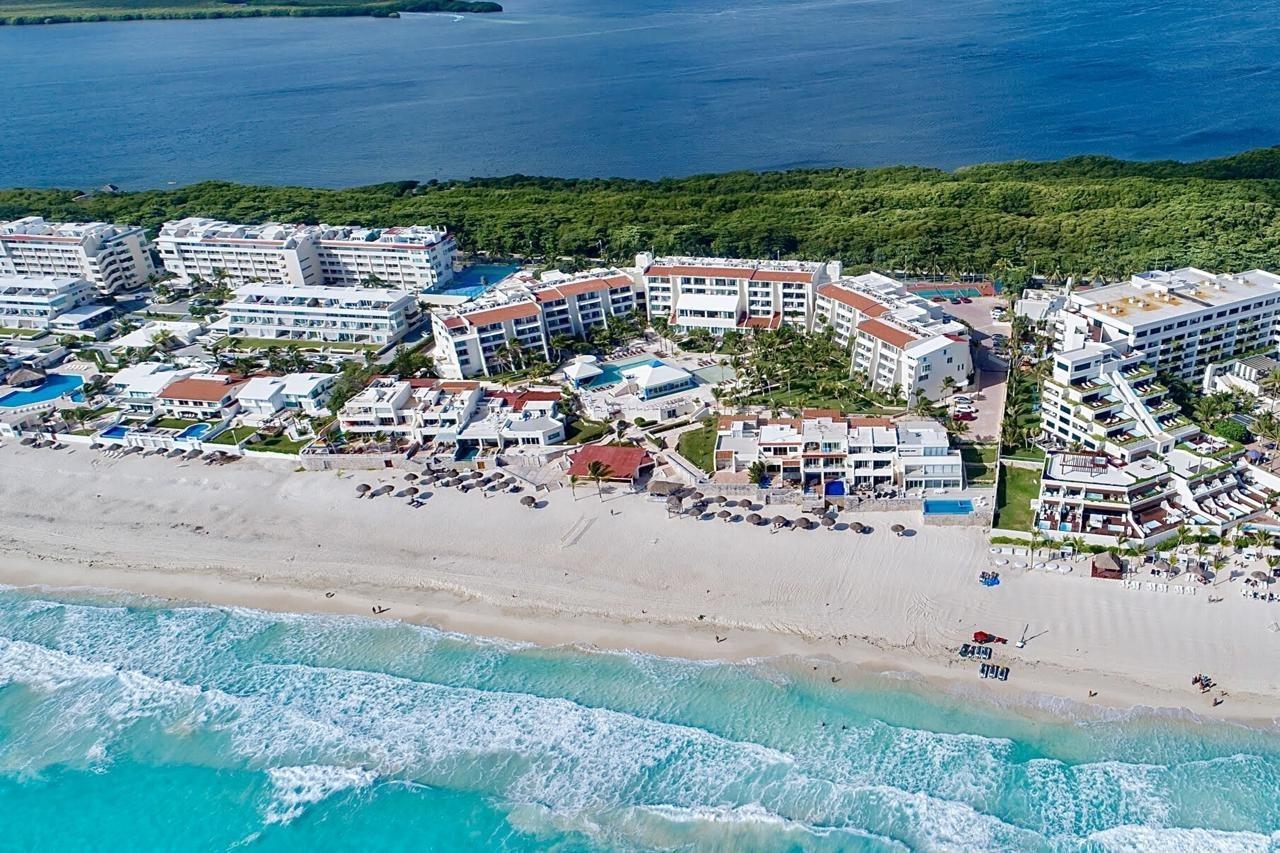 Solymar Beach Condos Cancun Exterior photo