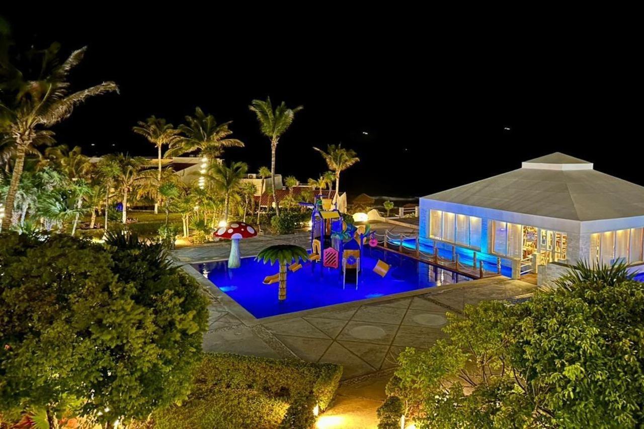 Solymar Beach Condos Cancun Exterior photo